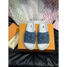 Louis Vuitton Slippers